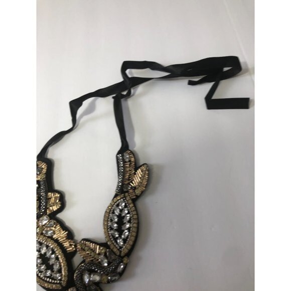 Baroque Statement Necklace - Picture 4 of 6